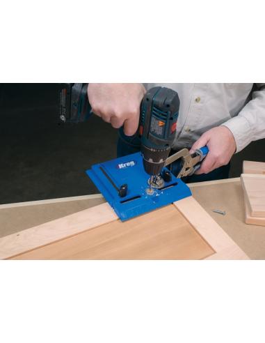 Kreg szablon do wiercenia otworów pod uchwyty meblowe  (KHI-PULL-INT)